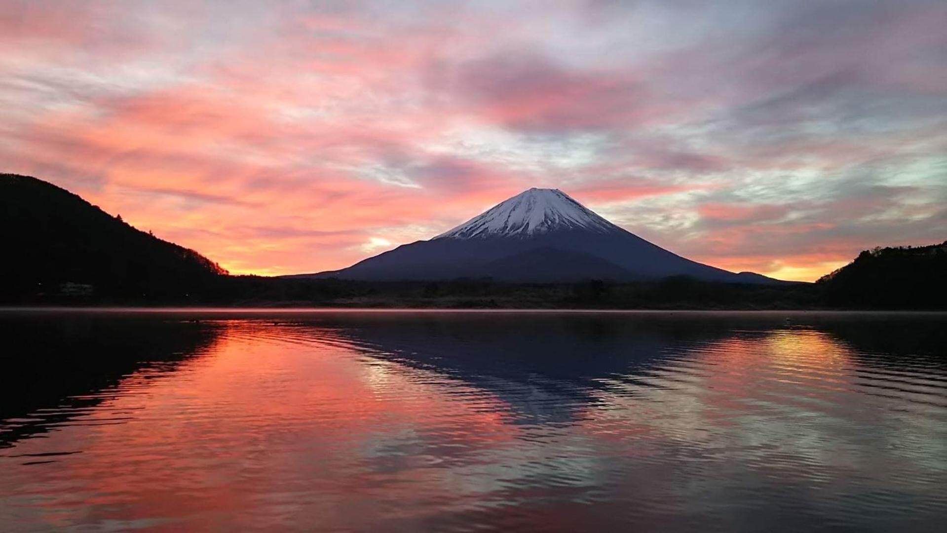 Shoji Mount Hotel Fujikawaguchiko Esterno foto