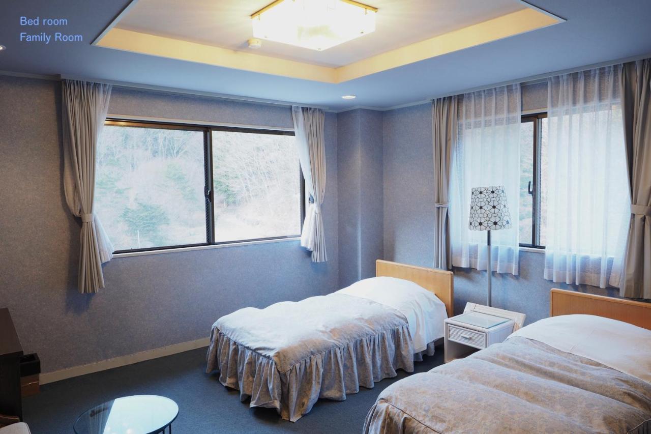 Shoji Mount Hotel Fujikawaguchiko Esterno foto